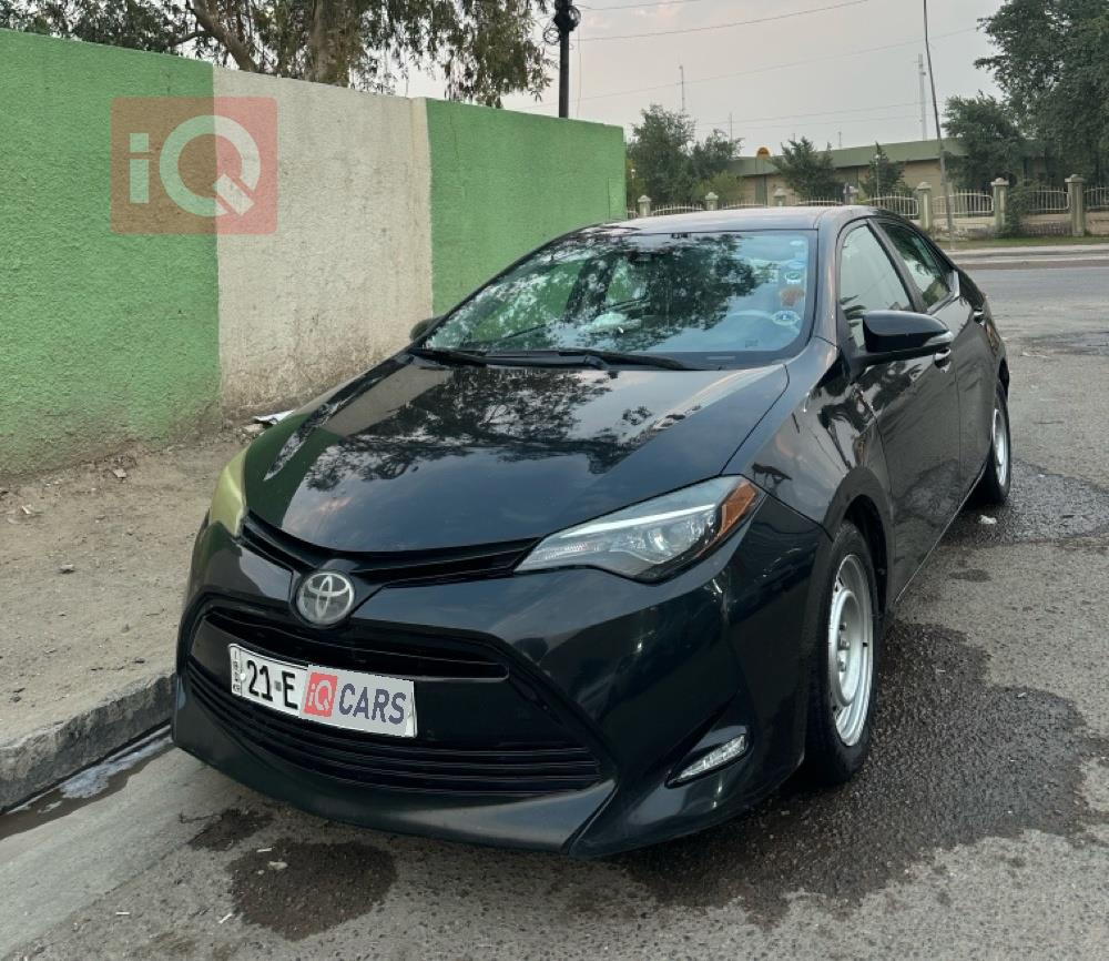 تۆیۆتا کۆرۆلا